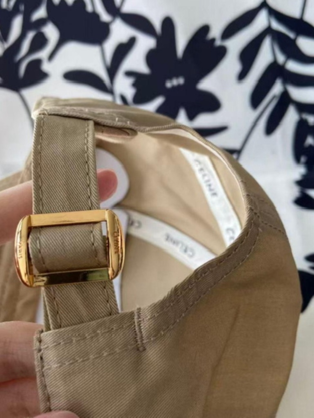 Celine hat - Picture 3 of 4